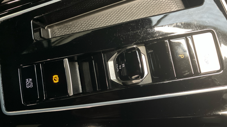 Volkswagen Golf 2.0 TSI 320 R 4Motion 5dr DSG Petrol Hatchback